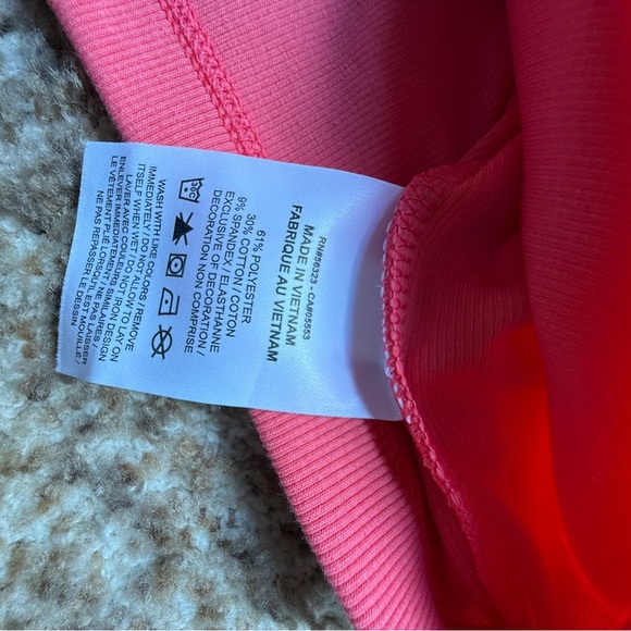 NWT Jordan Women's Ribbed Tight FIT Crop Polo Shirt, SEA Coral size sm - Picture 4 of 4